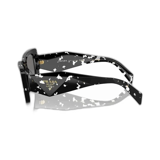 Cat-Eye Frame Sunglasses