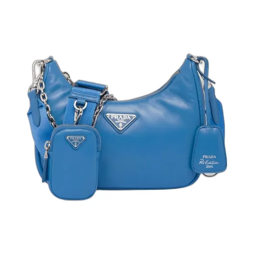Logo Plaque Chain-Linked Shoulder Bag