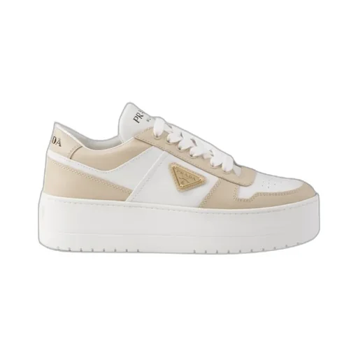 Downtown Bold Lace-Up Sneakers