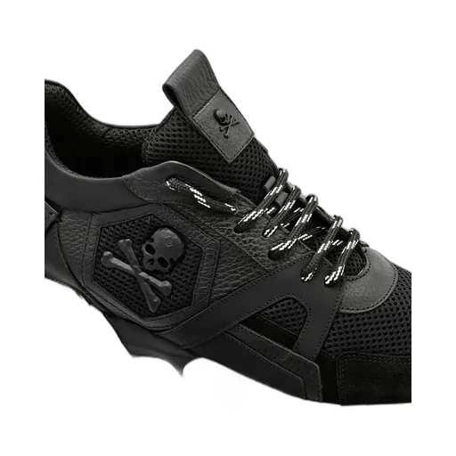 Logo Details Casual Sneakers