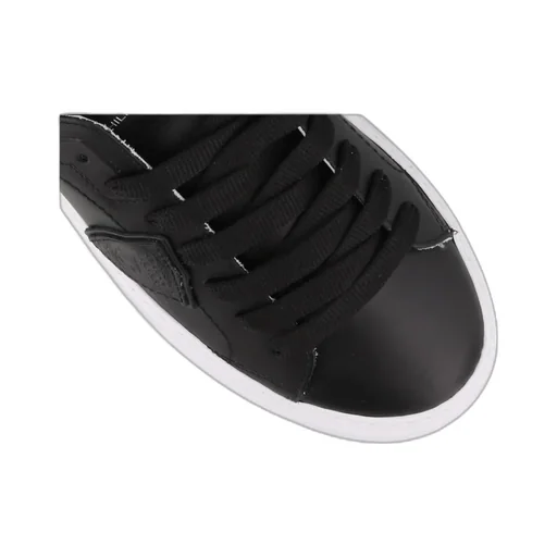 Temple Veau Laced Sneakers