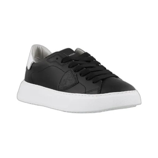 Temple Veau Laced Sneakers