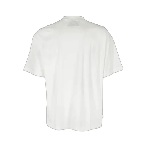 Short-Sleeved T-Shirt