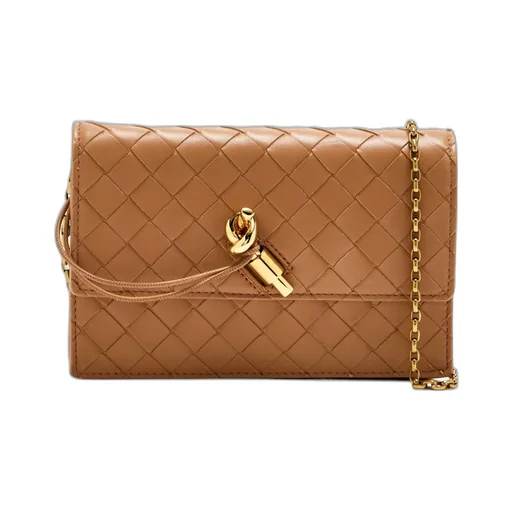 Andiamo Pouch On Chain