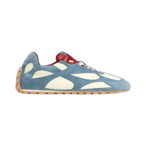 Orbit Flash Sneaker