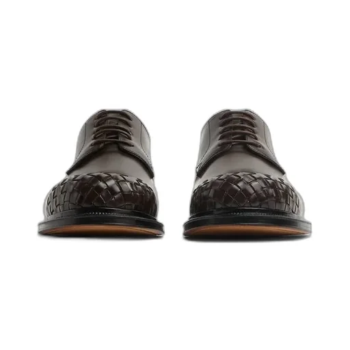 James Lace-Up Shoe