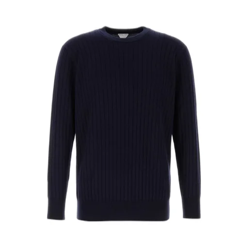Long Sleeved Crewneck Knitted Sweater