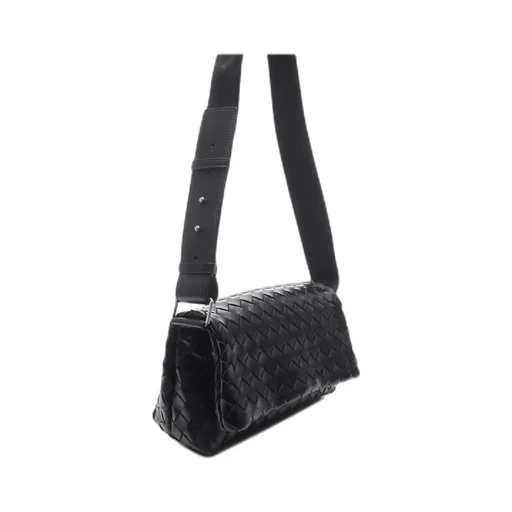 Intrecciato Medium Flap Shoulder Bag