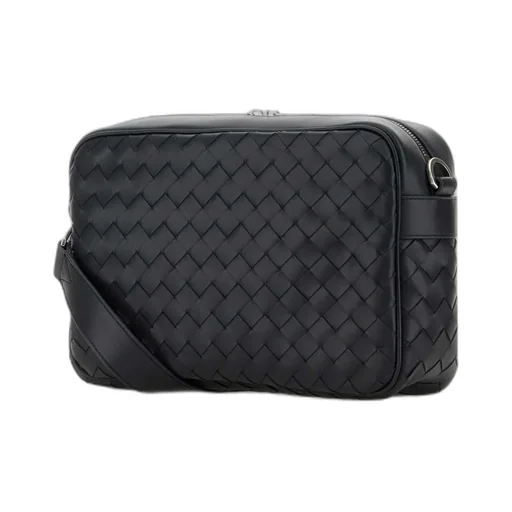 Medium Intrecciato Shoulder Bag