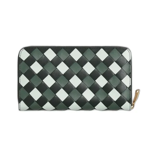 Weave A Zipper Purse
