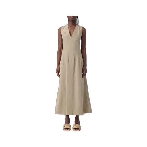 V-Neck Sleeveless Midi Dress