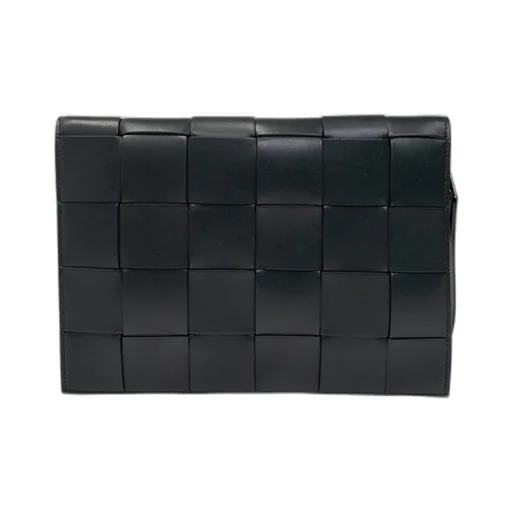 Arco Knitted Clutch