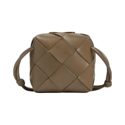 Woven Designed Shoulder Bag