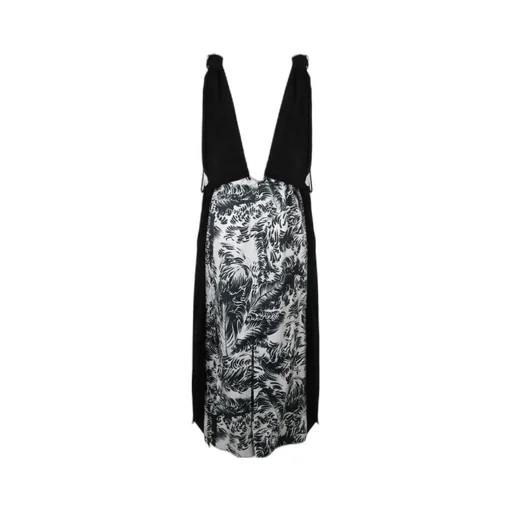 V-Neck Graphic Printed Dress