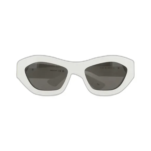 Cat-Eye Frame Sunglasses