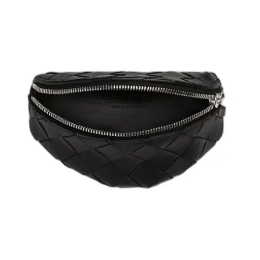 Knitted Wrist Bag