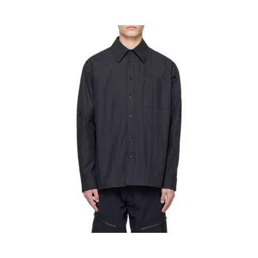 Long Sleeved Buttoned Shirt