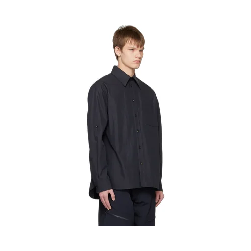 Long Sleeved Buttoned Shirt