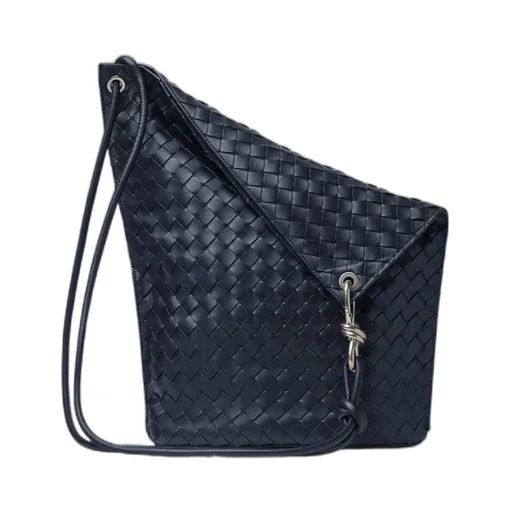 Medium Knot Bucket Bag