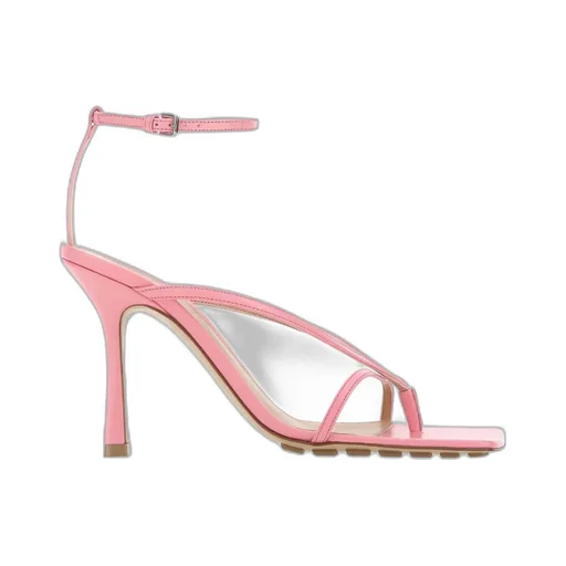 Squared Toe Strappy Sandals