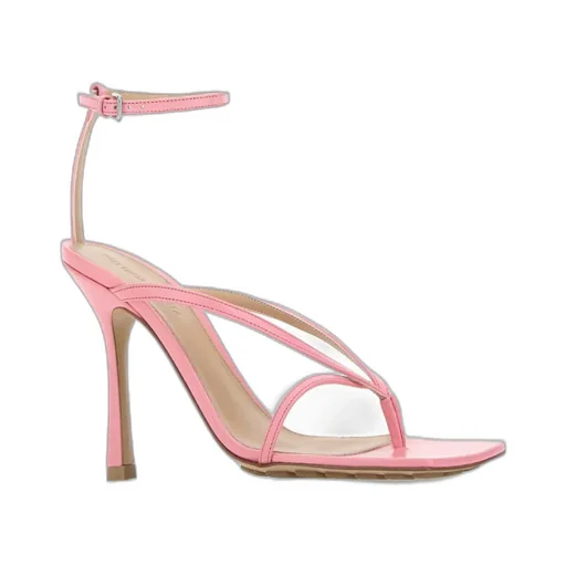 Squared Toe Strappy Sandals