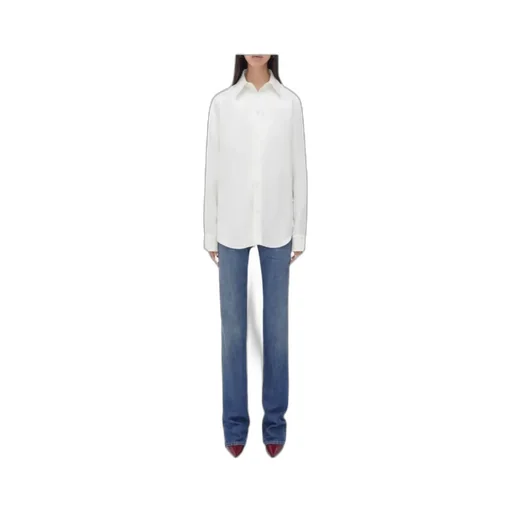 Long Sleeved Buttoned Shirt
