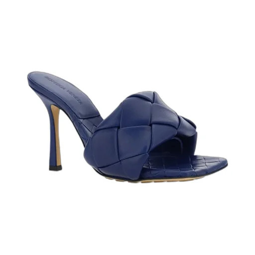 Lido Intrecciato Sandals