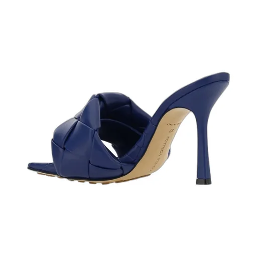 Lido Intrecciato Sandals