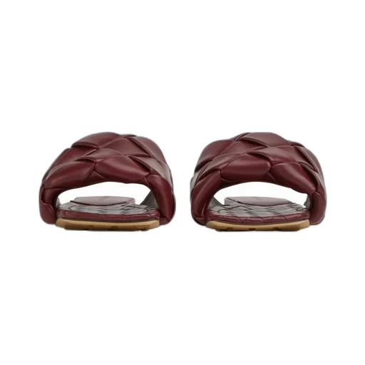 The Lido Flat Sandals