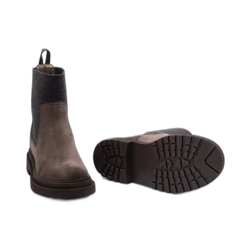 Chelsea Round Toe Boots