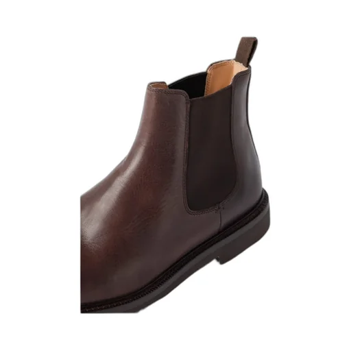 Round-Toe Chelsea Ankle Boots