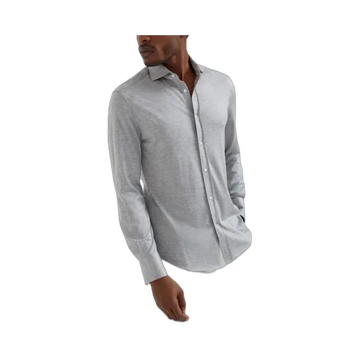 Long-Sleeved Buttoned Shirt
