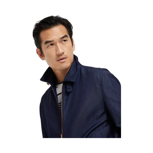 Long-Sleeved Zip-Up Jacket