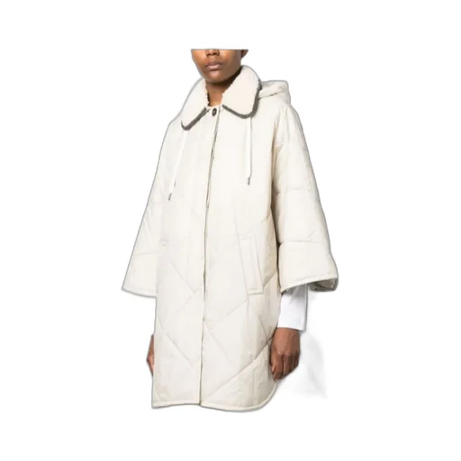 Wide-Sleeved Drawstring Quilted Coat
