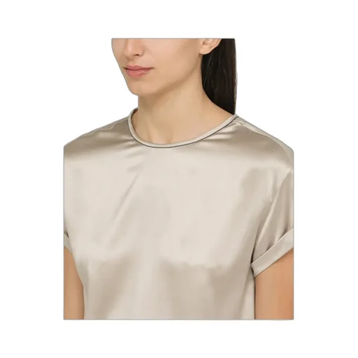 Contrasting-Collar T-Shirt