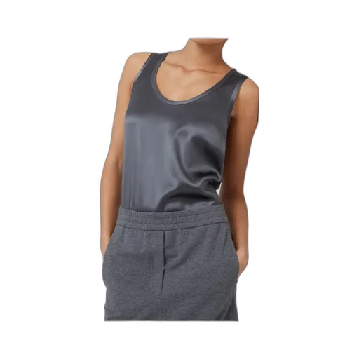 Sleeveless Scoop-Neck Tank Top