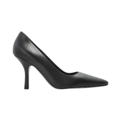 Pointed-Toe Pumps