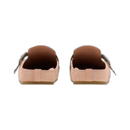 Urchin Round-Toe Sandals
