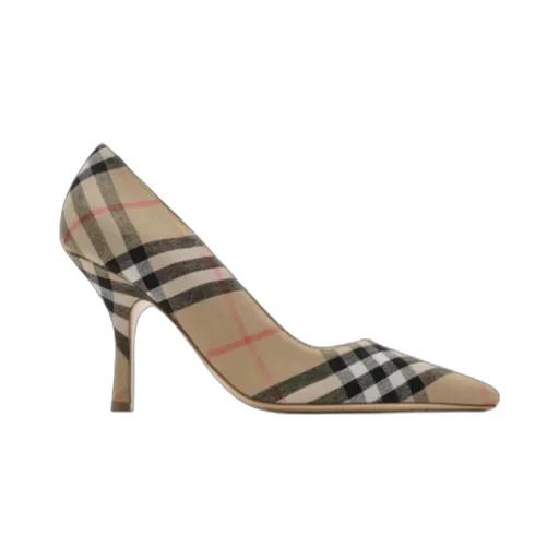 Checked Dame Pointed-Toe Pumps