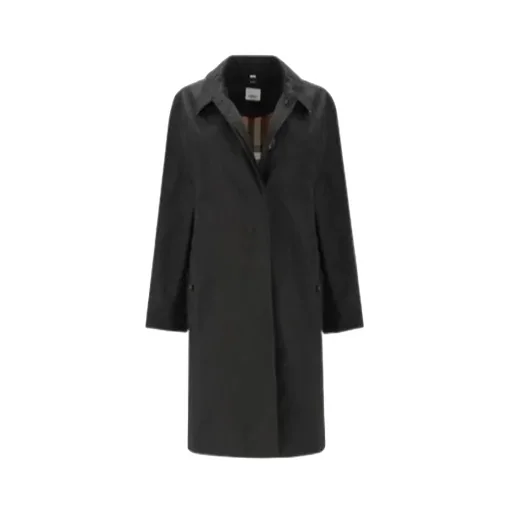 Long-Sleeved Windbreaker