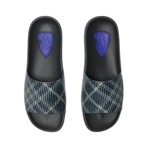 Checked Slip-On Slides