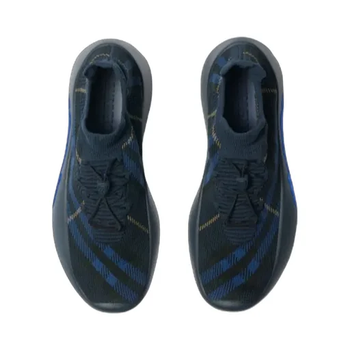 Neptune Sneakers