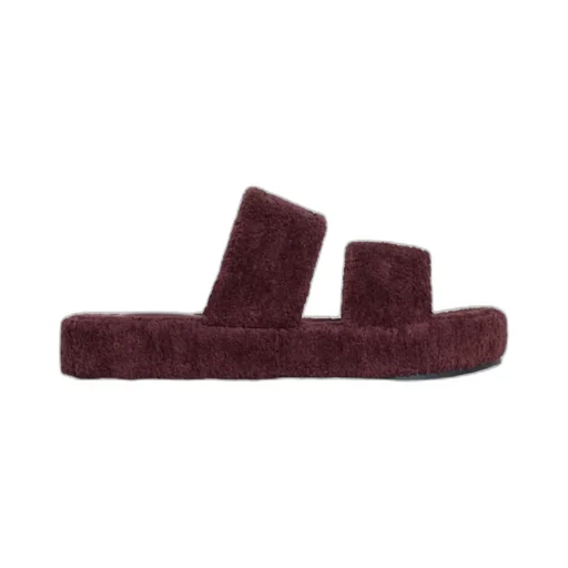 Triomphe Slippers