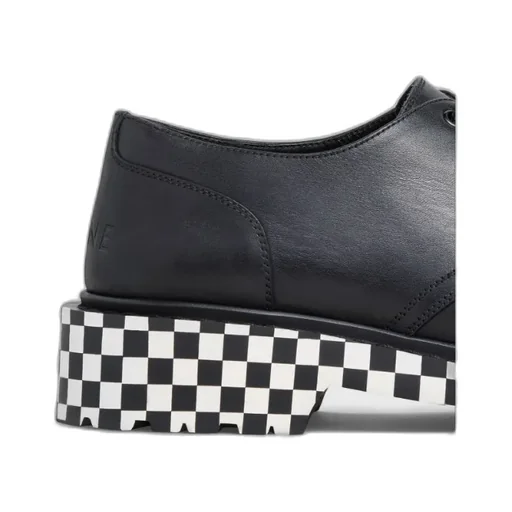 Ranger Derby With Stamped Outsole In Shiny Bull