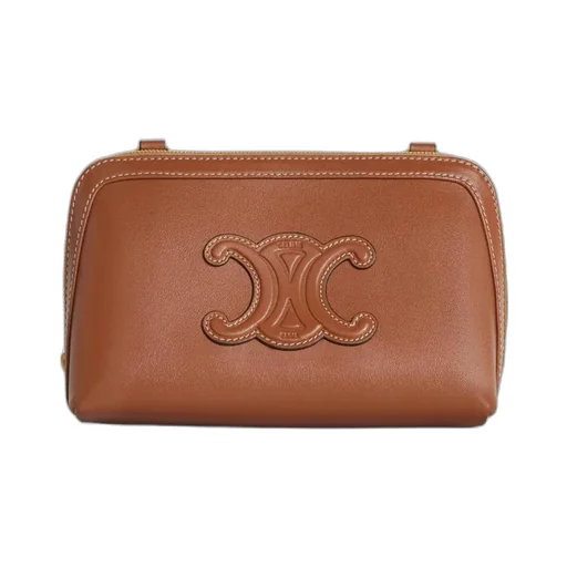 Clutch On Chain In Smooth Calfskin