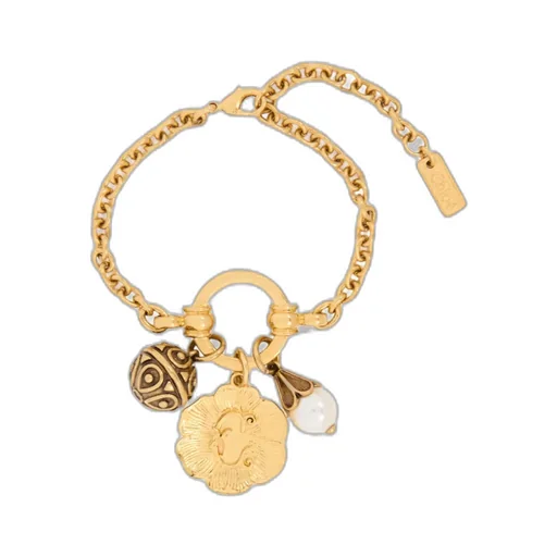The ChÂTeau Treasures Bracelet