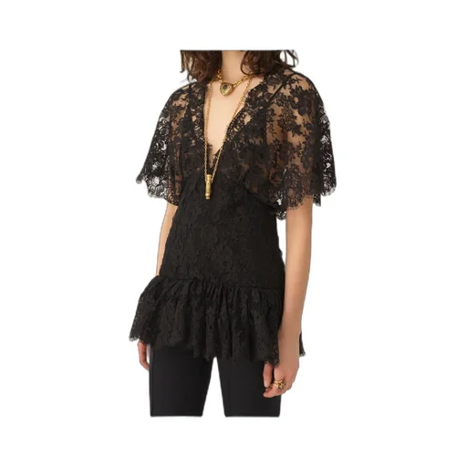 Lace Ruffle Fitted Top