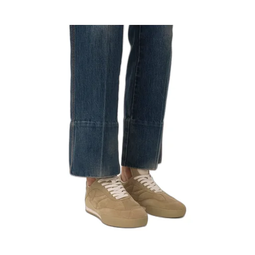 Kick Sneakers