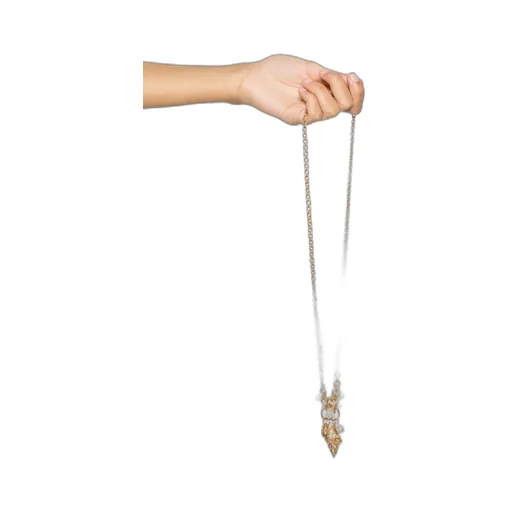 The Chloé Shells Pendant Necklace