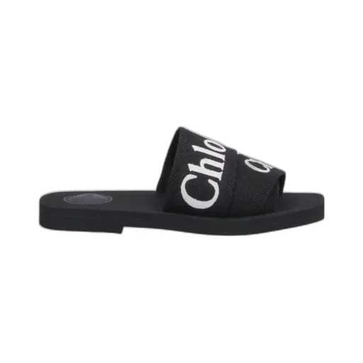 Woody Flat Mules